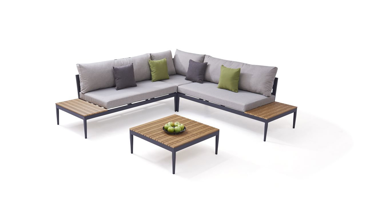 Silas Lounge